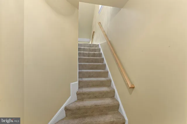 $425,000 | 8432 Limbaugh Way, Bristow, VA 20136