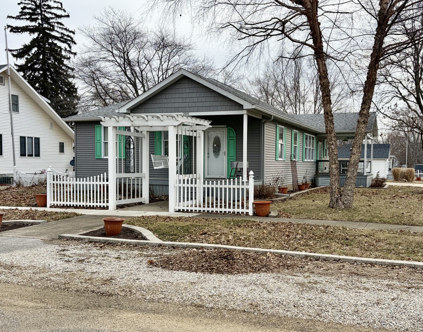 200 Henderson Street Kenney, IL 61749 - Photo 2 of 27