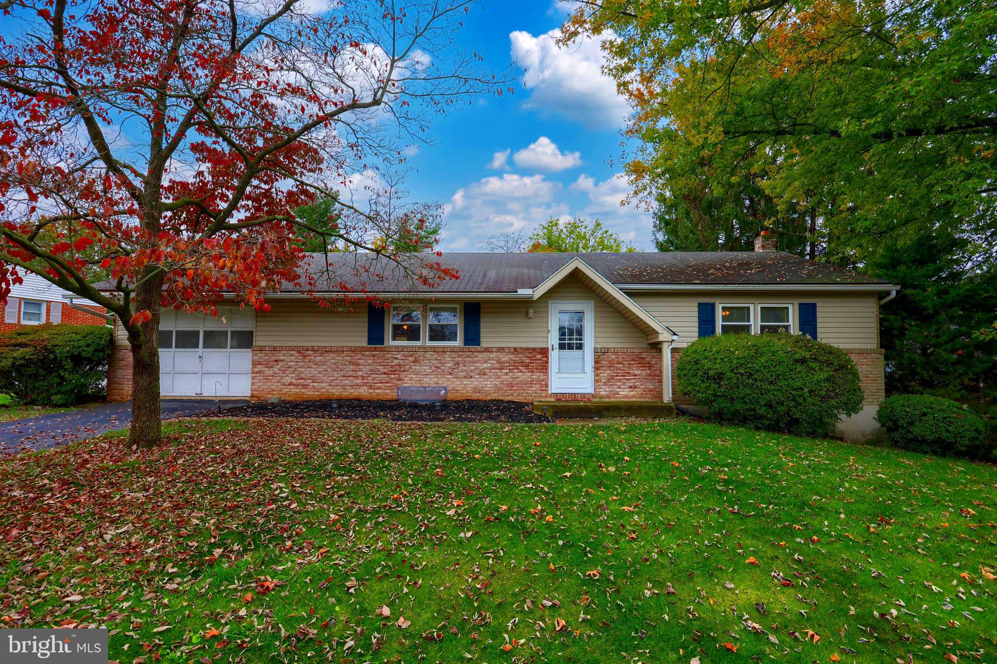 2258 Cedar Road York, PA 17408 - Photo 2 of 25