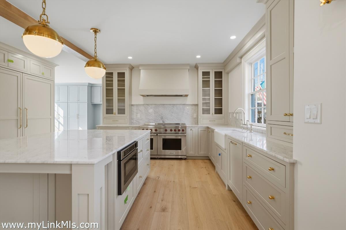 85 Orange Street Nantucket, MA 02554 - Photo 13 of 84