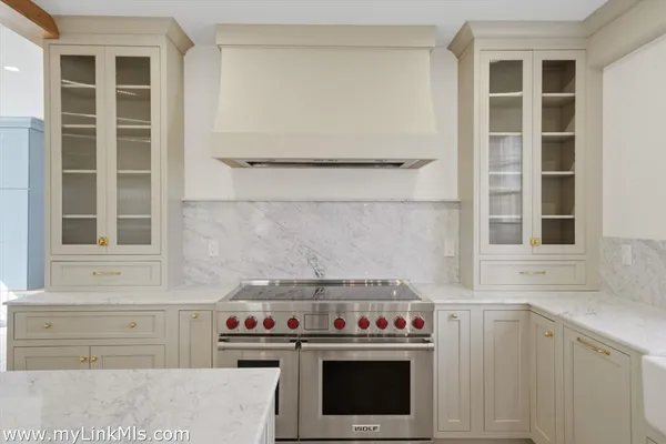 $7,695,000 | 85 Orange Street, Nantucket, MA 02554