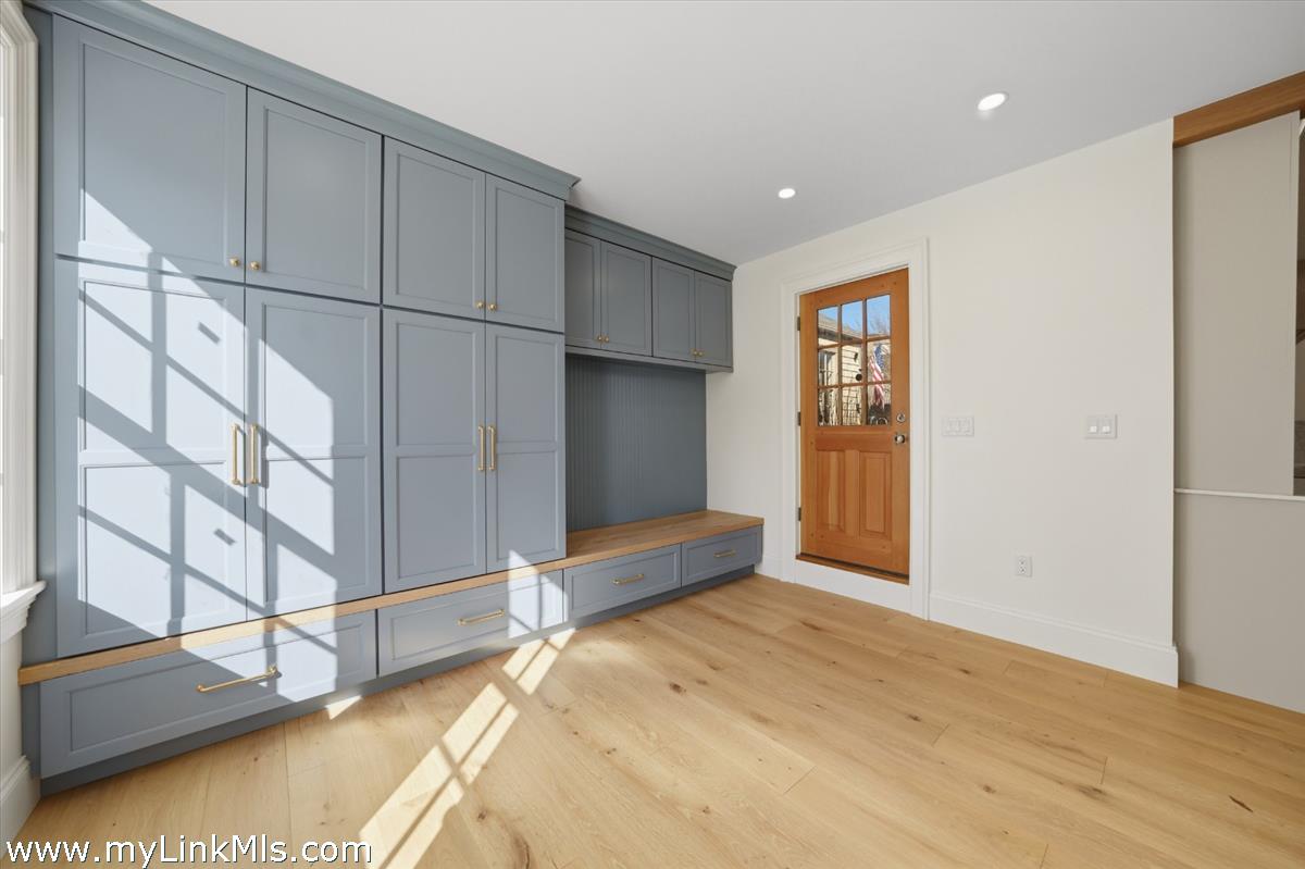 85 Orange Street Nantucket, MA 02554 - Photo 19 of 84