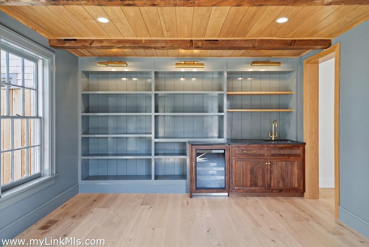 85 Orange Street Nantucket, MA 02554 - Photo 37 of 84