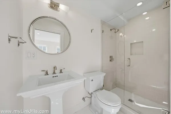 $7,695,000 | 85 Orange Street, Nantucket, MA 02554