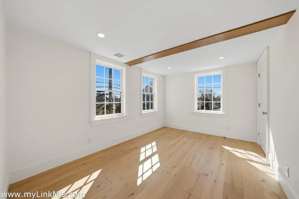 $7,695,000 | 85 Orange Street, Nantucket, MA 02554