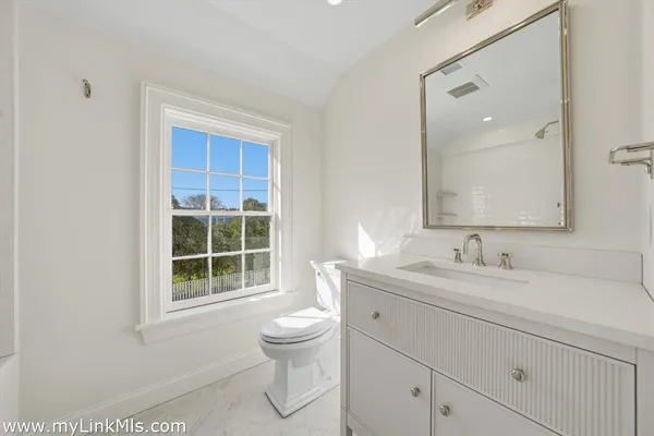 $7,695,000 | 85 Orange Street, Nantucket, MA 02554