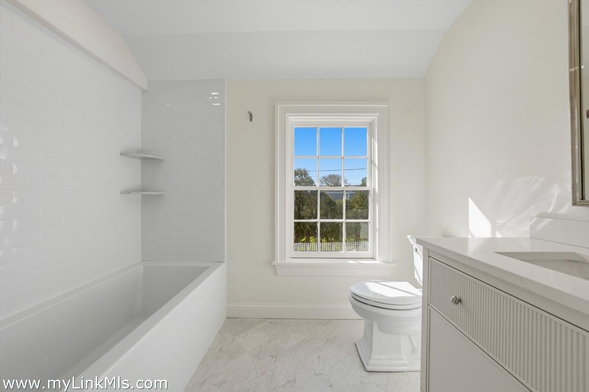 85 Orange Street Nantucket, MA 02554 - Photo 74 of 84