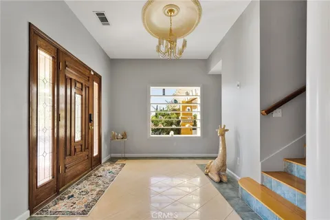 a view of entryway with a front door