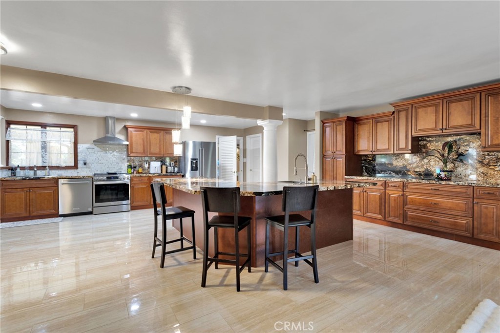 15023 Genesee Road Apple Valley, CA 92307 - Photo 10 of 61