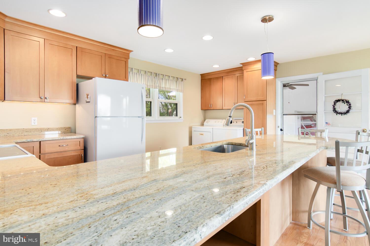 512 Kentmorr Road Stevensville, MD 21666 - Photo 14 of 34 Granite Counters