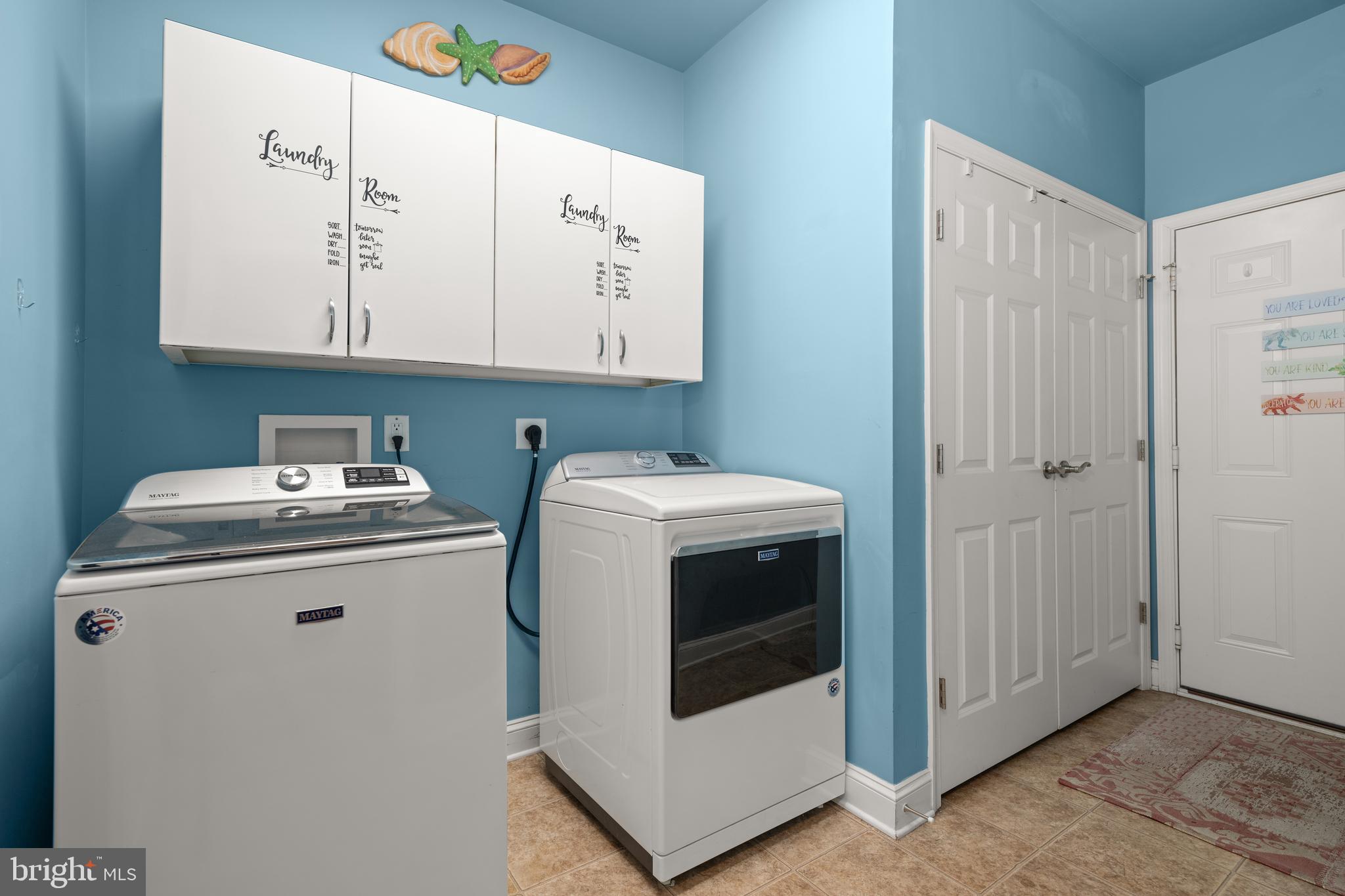 33057 Short Road Lewes, DE 19958 - Photo 20 of 40 a utility room with dryer and washer