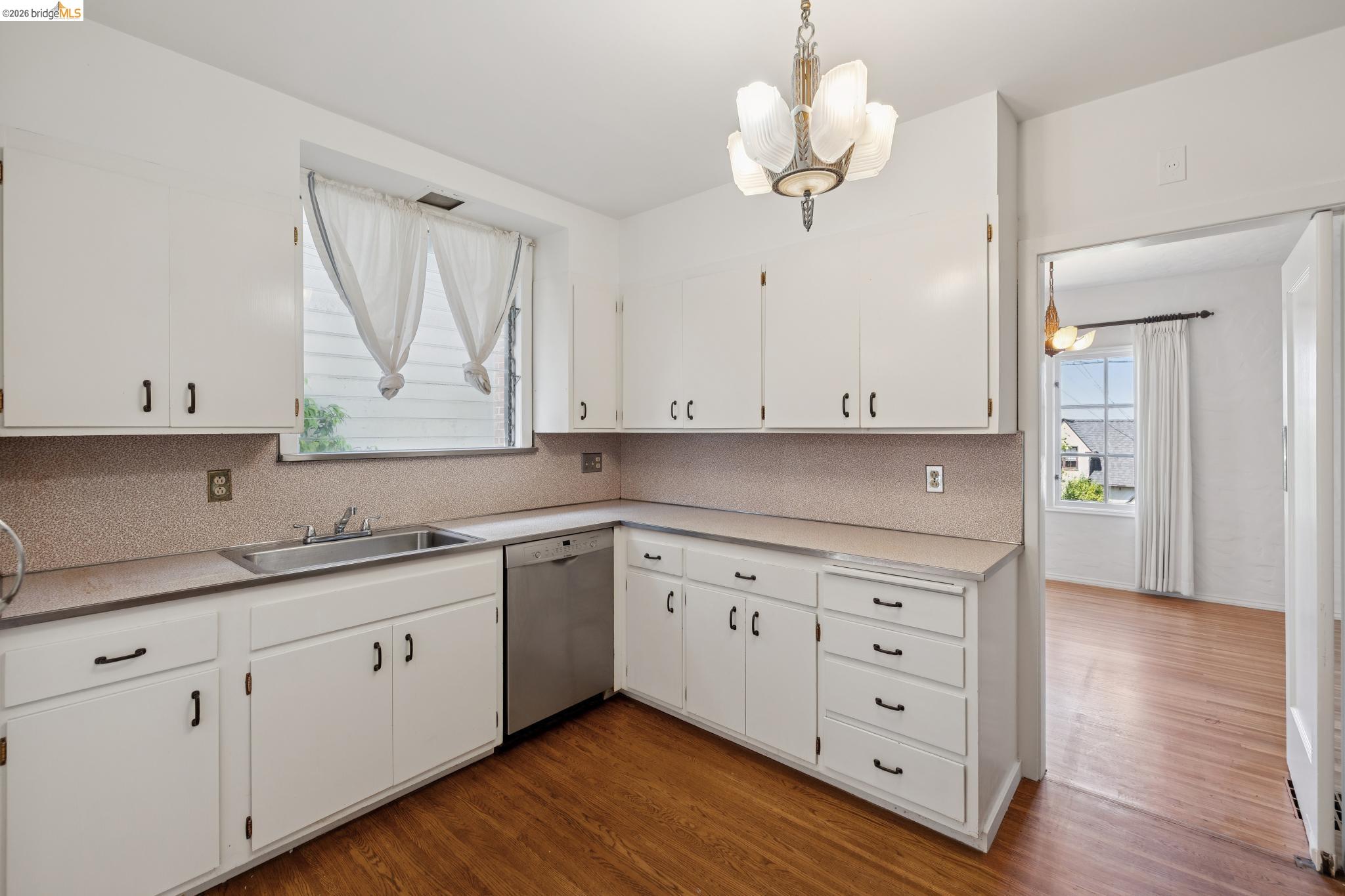 111 Windsor Avenue Kensington, CA 94708 - Photo 13 of 41