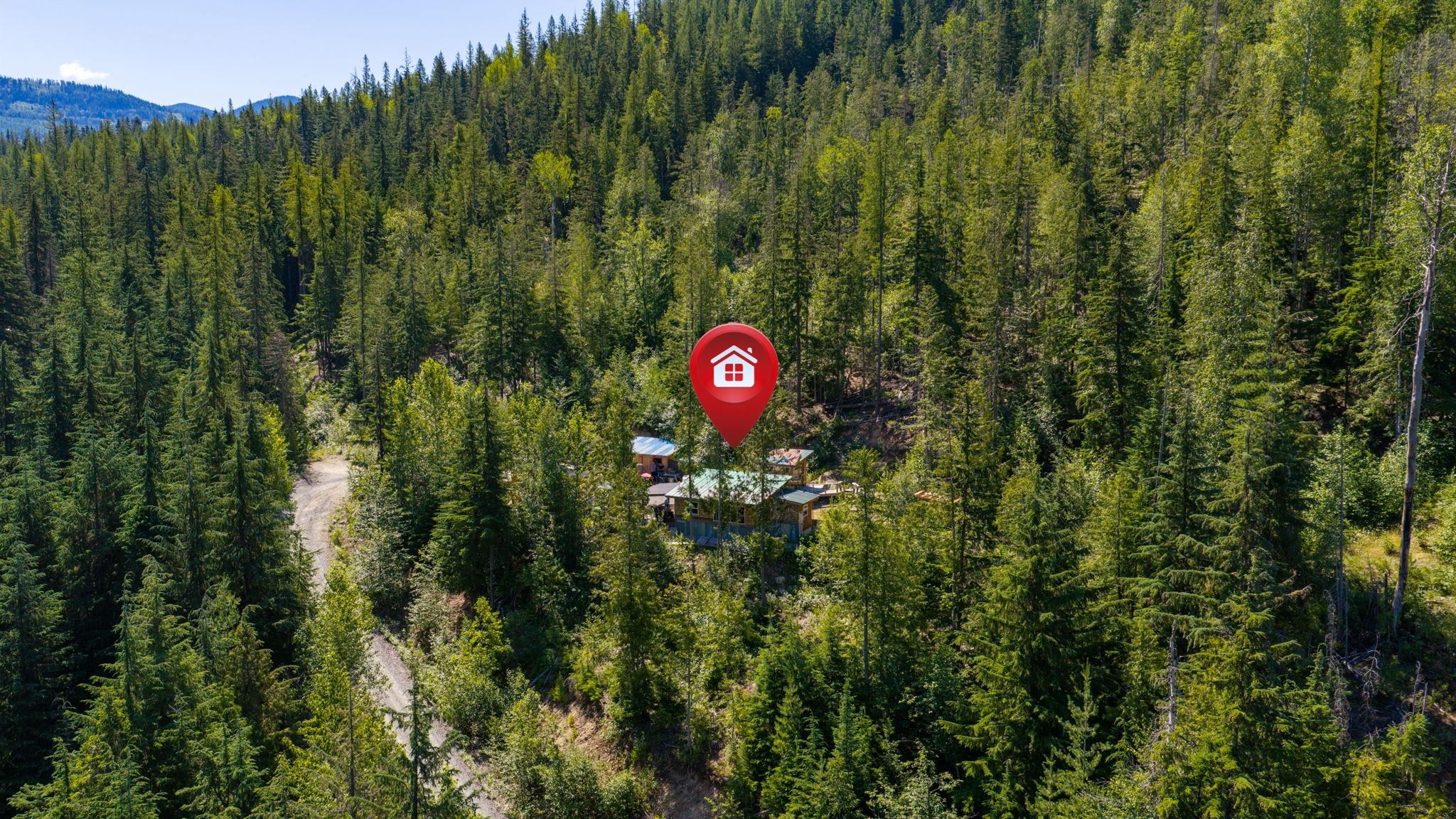 241 Strawberry Creek Road Sandpoint, ID 83864 - Photo 18 of 50