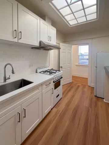 $2,950 | 1206 Burlingame Avenue, Unit 1, Burlingame, CA 94010