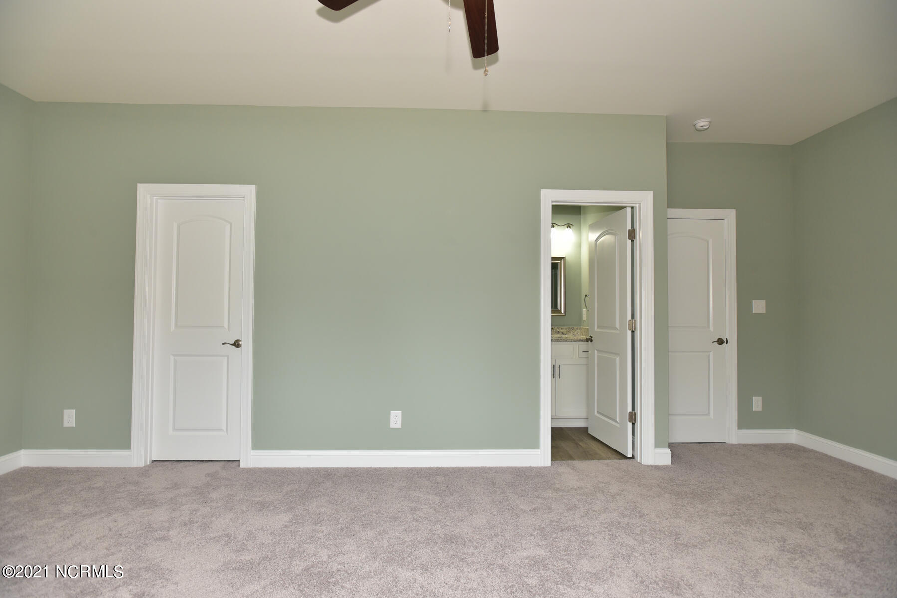 212 North Windy Ridge Road Hubert, NC 28539 - Photo 33 of 45 106