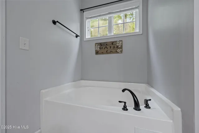 $420,000 | 605 Fosse Way, Jacksonville, NC 28546