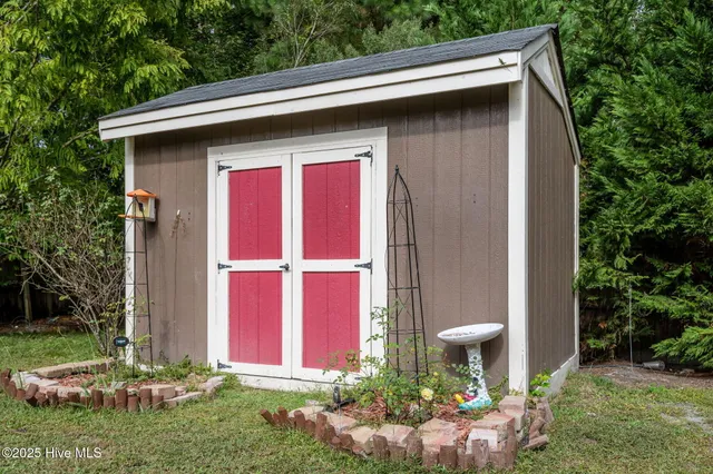 $420,000 | 605 Fosse Way, Jacksonville, NC 28546