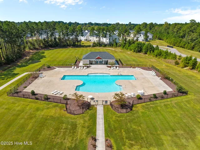 $420,000 | 605 Fosse Way, Jacksonville, NC 28546