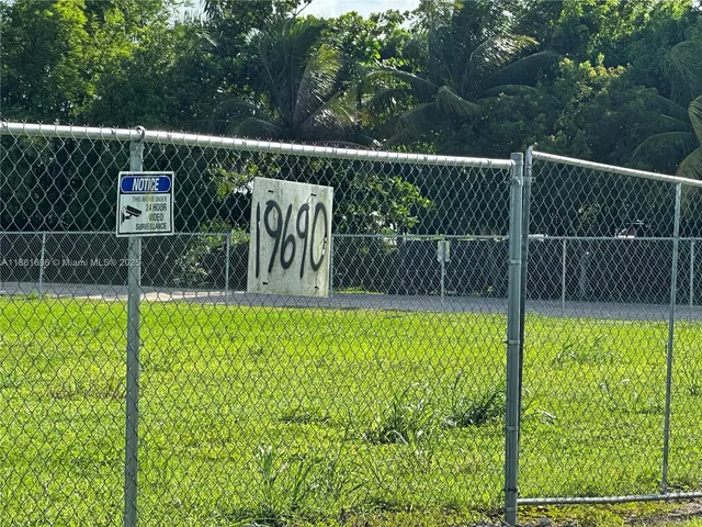 $499,900 | 19690 Southwest 206th Street, Miami, FL 33187