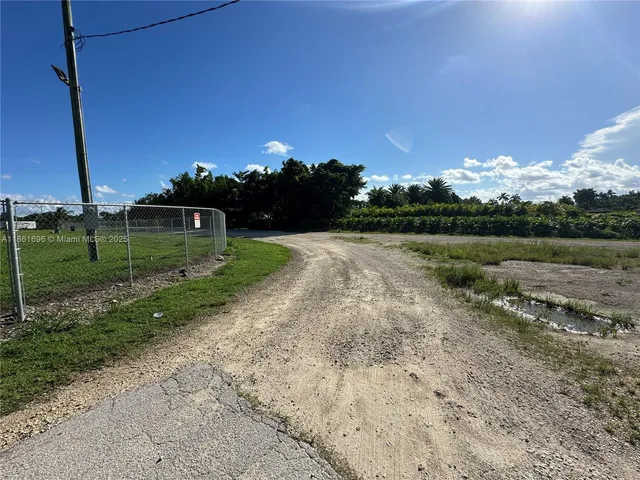 $499,900 | 19690 Southwest 206th Street, Miami, FL 33187