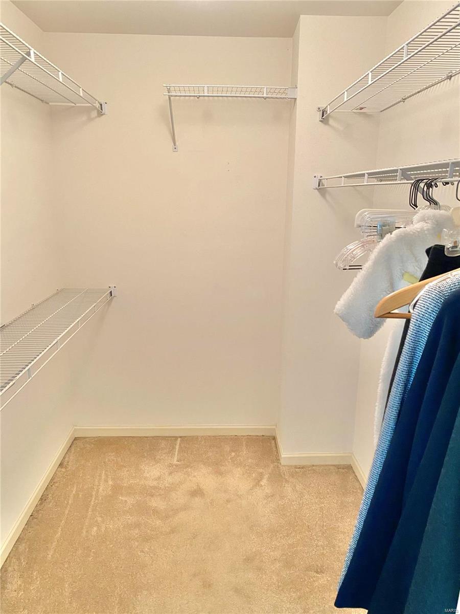575 North Graeser Road St. Louis, MO 63141 - Photo 12 of 34 Gallery Image 12