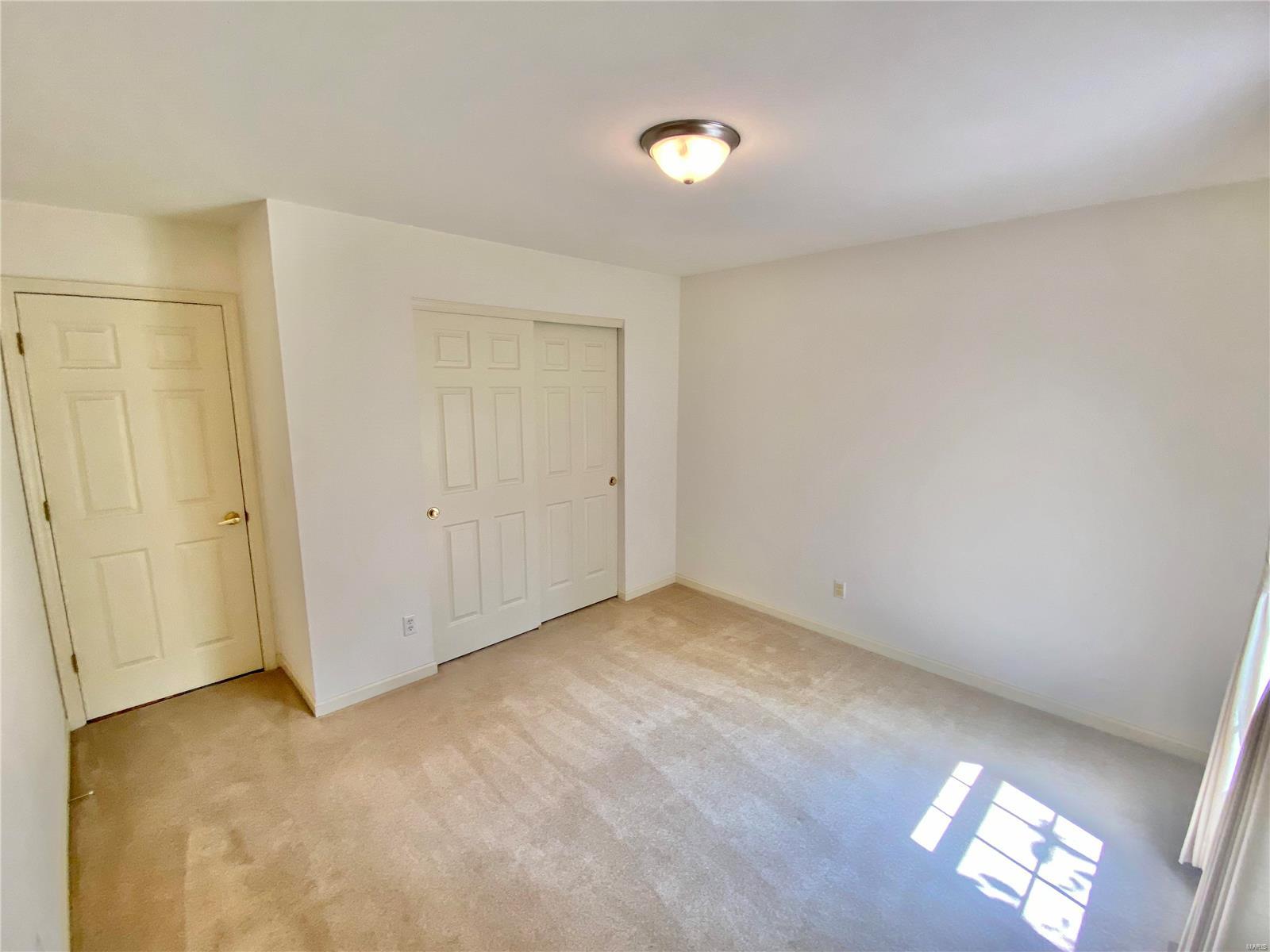 575 North Graeser Road St. Louis, MO 63141 - Photo 14 of 34 Gallery Image 14