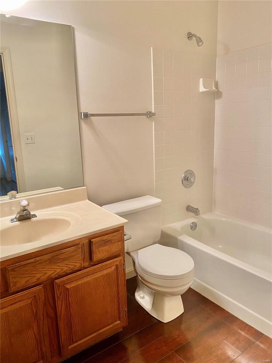 575 North Graeser Road St. Louis, MO 63141 - Photo 17 of 34 Gallery Image 17
