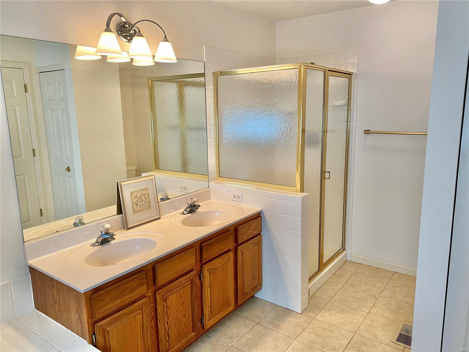 575 North Graeser Road St. Louis, MO 63141 - Photo 9 of 34 Gallery Image 9