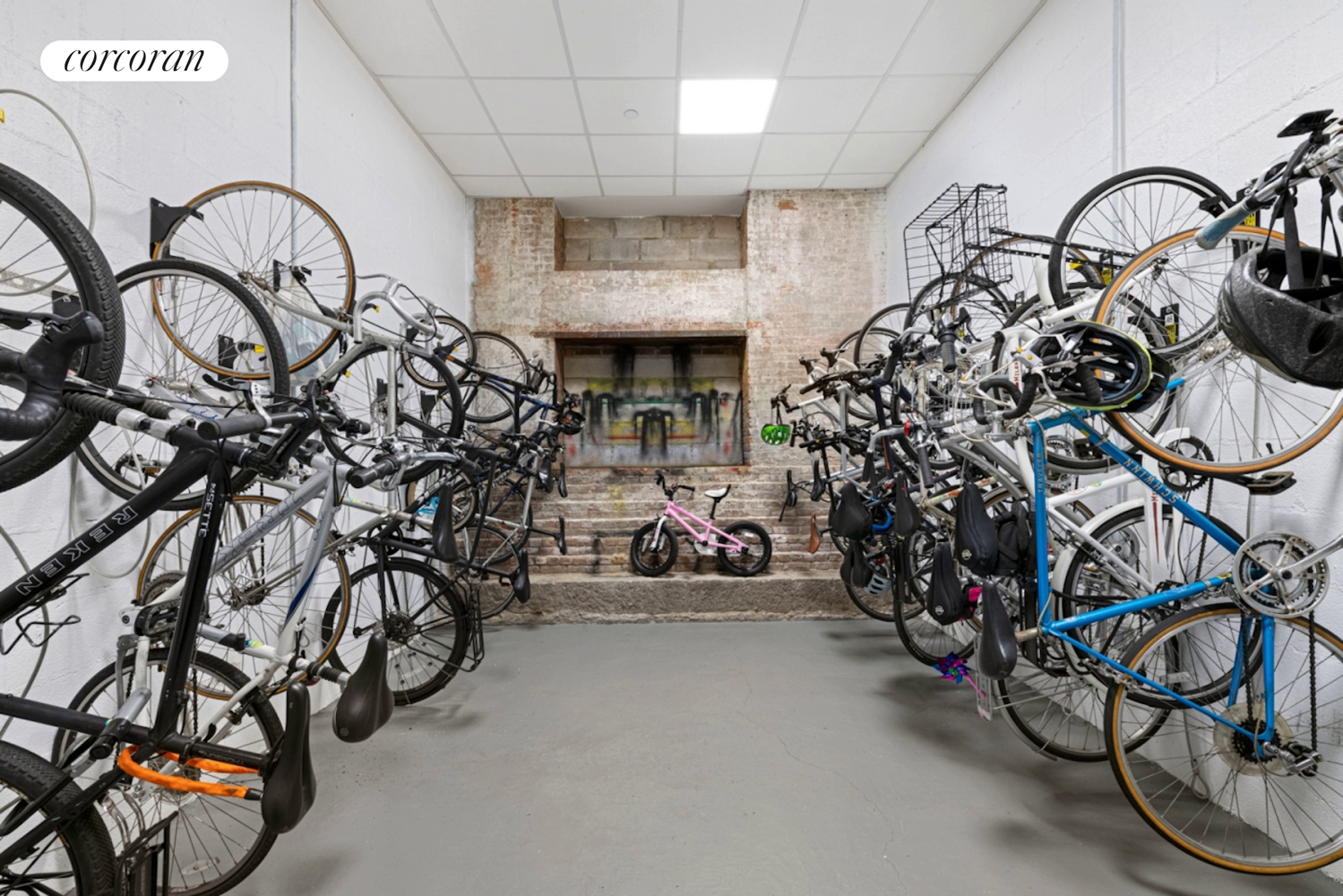 220 West 148th Street, Unit 5M Manhattan, NY 10039 - Photo 19 of 22 a view of an bike storage