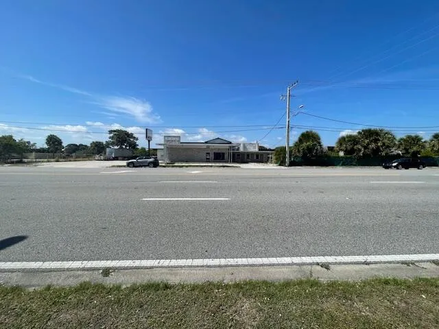 $849,900 | 2808 South Harbor City Boulevard, Melbourne, FL 32901