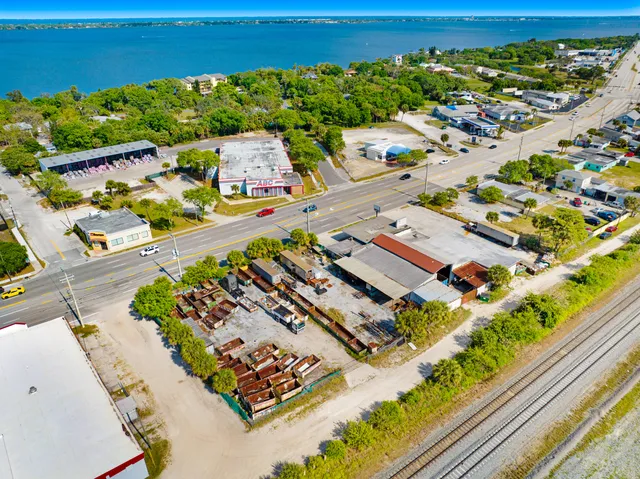 $849,900 | 2808 South Harbor City Boulevard, Melbourne, FL 32901