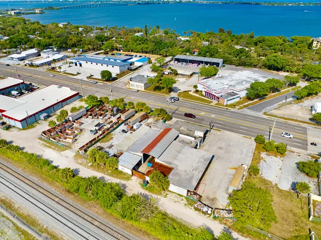 $849,900 | 2808 South Harbor City Boulevard, Melbourne, FL 32901