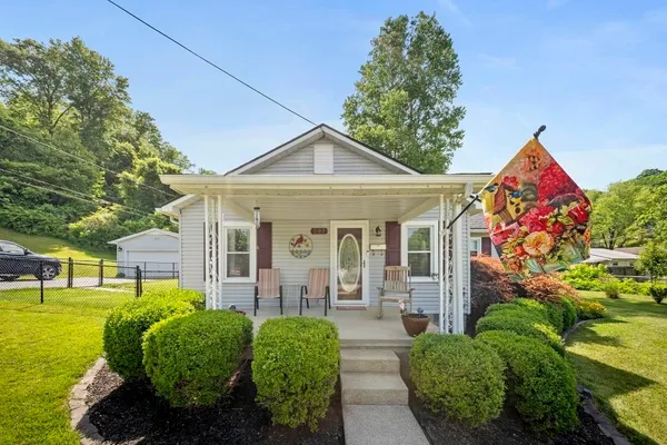 $229,900 | 207 Power Street Street, Grayson, KY 41143