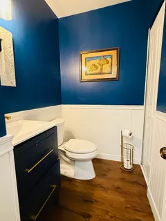 $625,000 | 325 North Oak Park Avenue, Unit B, Oak Park, IL 60302