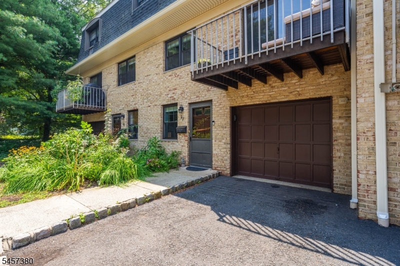 768 Springfield Avenue, Unit E7 Summit, NJ 07901 - Photo 22 of 26 Gallery Image 22