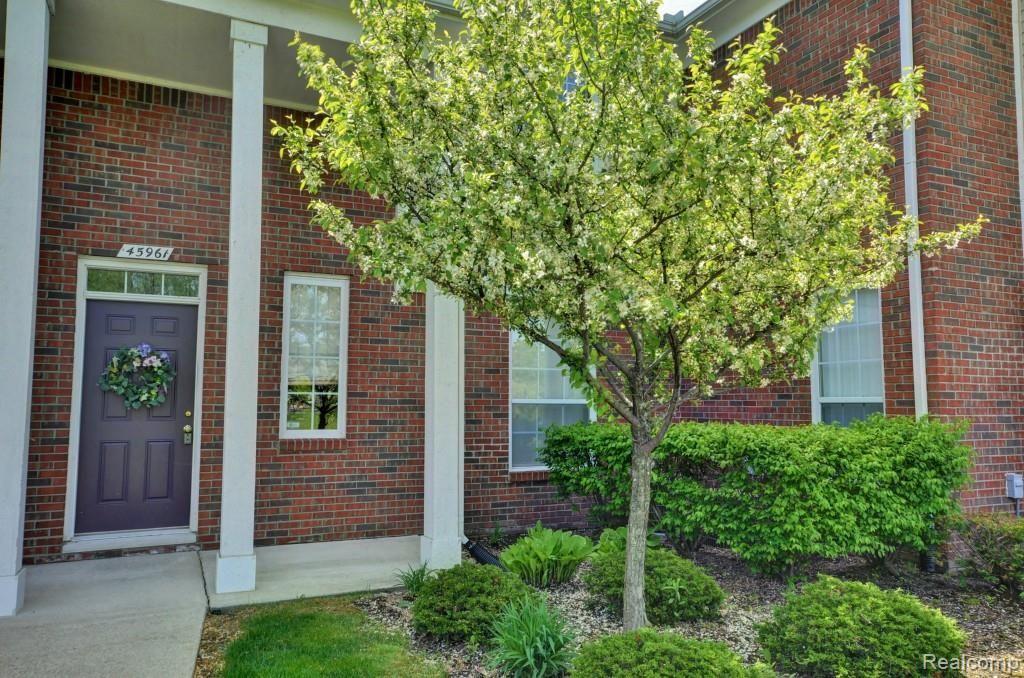 45961 Rhodes Drive Macomb, MI 48044 - Photo 1 of 23 DSC_0514And2more.jpg