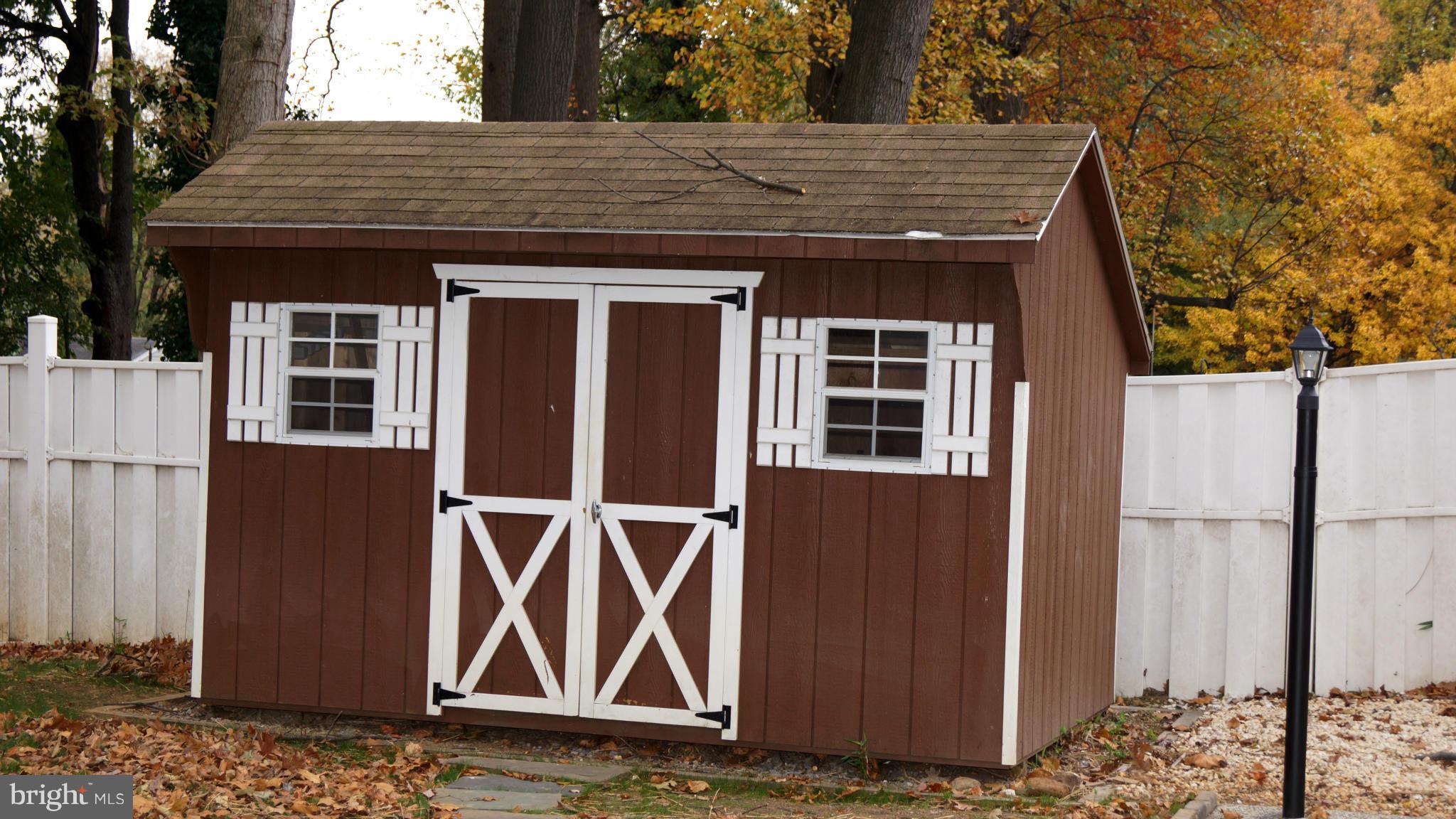 11829 Charles Road Silver Spring, MD 20906 - Photo 10 of 15 Storage Shed