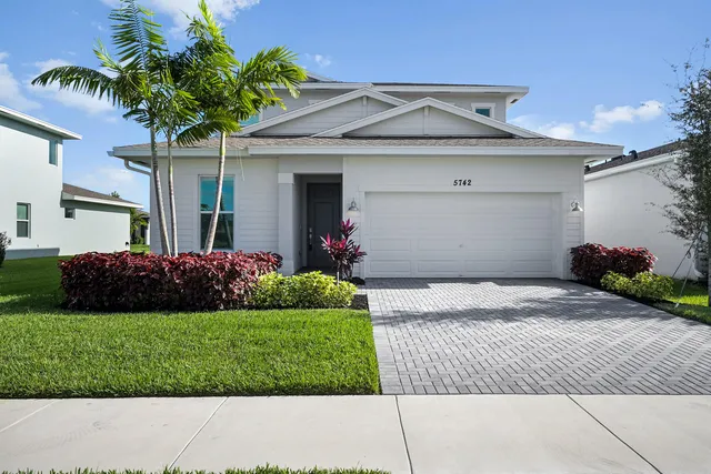 $4,500 | 5742 Graceful Way, Delray Beach, FL 33484
