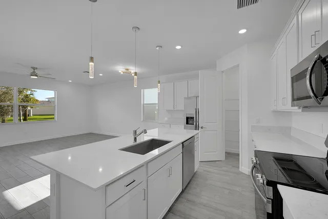 $4,500 | 5742 Graceful Way, Delray Beach, FL 33484