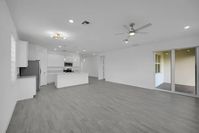 $4,500 | 5742 Graceful Way, Delray Beach, FL 33484