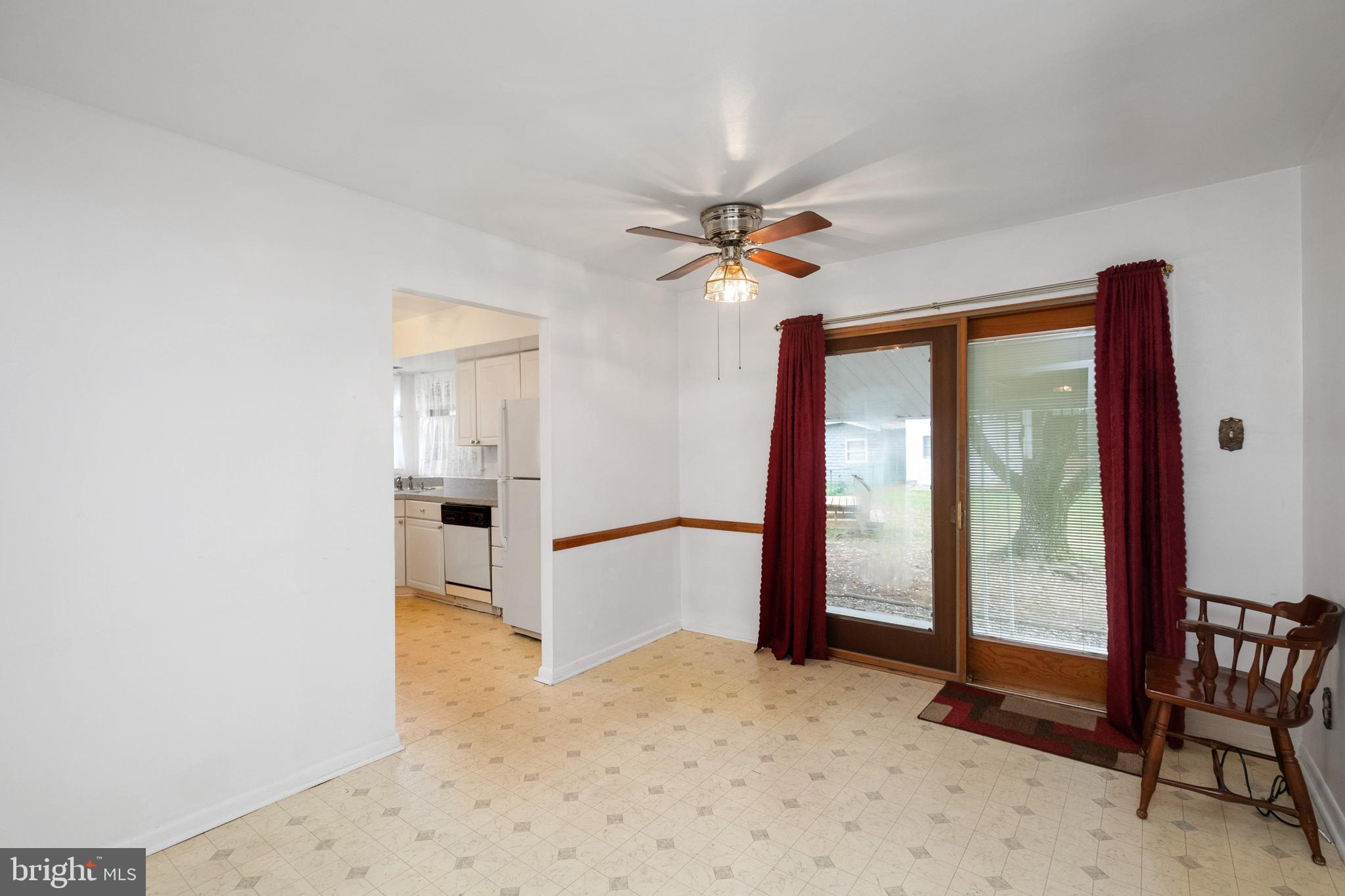 8700 Goldenwood Road Rosedale, MD 21237 - Photo 11 of 35
