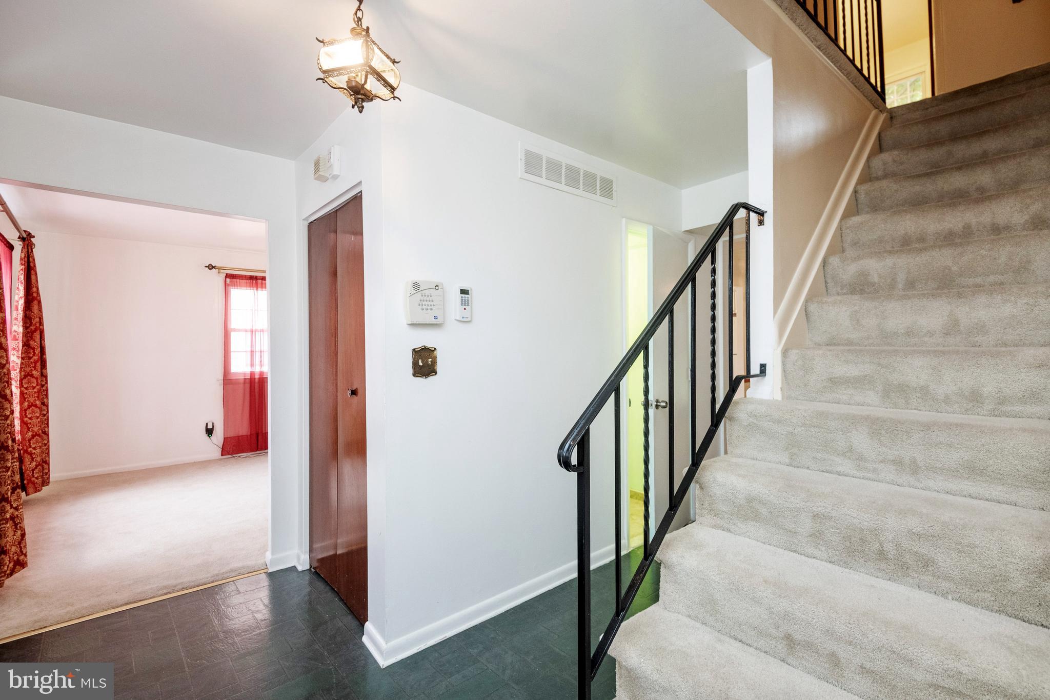 8700 Goldenwood Road Rosedale, MD 21237 - Photo 14 of 35