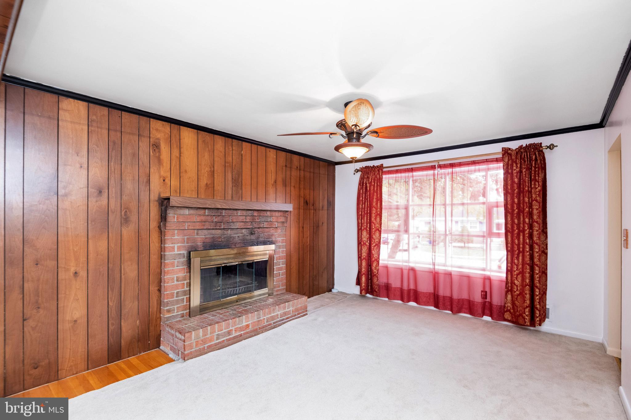 8700 Goldenwood Road Rosedale, MD 21237 - Photo 5 of 35