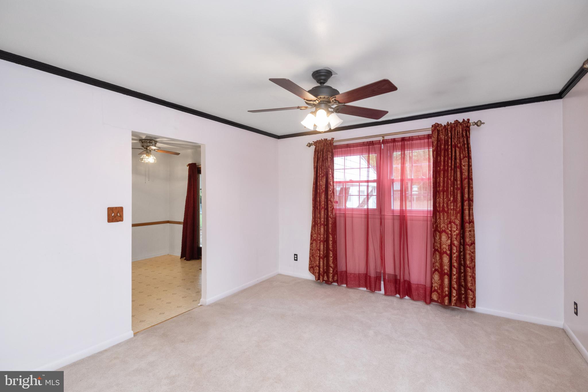 8700 Goldenwood Road Rosedale, MD 21237 - Photo 6 of 35