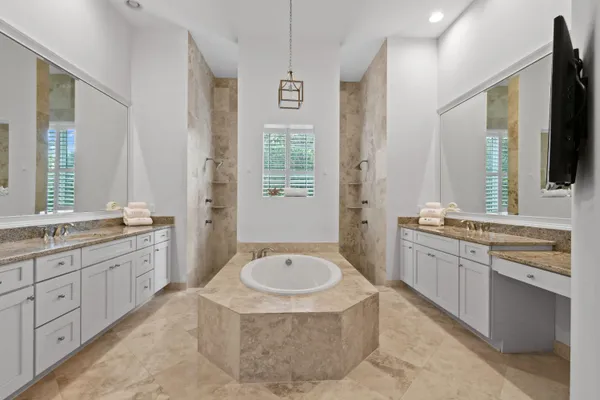 $6,999,000 | 13965 Willow Cay Drive, Juno Beach, FL 33408