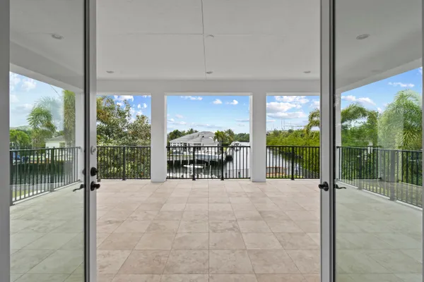 $6,999,000 | 13965 Willow Cay Drive, Juno Beach, FL 33408