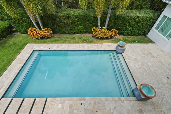 $6,999,000 | 13965 Willow Cay Drive, Juno Beach, FL 33408