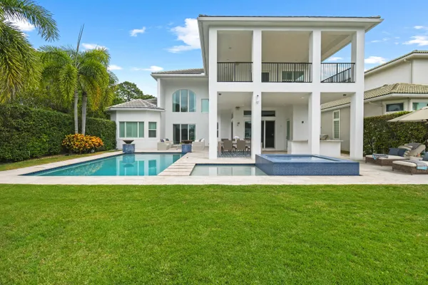 $6,999,000 | 13965 Willow Cay Drive, Juno Beach, FL 33408