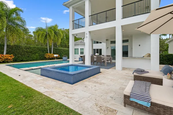 $6,999,000 | 13965 Willow Cay Drive, Juno Beach, FL 33408