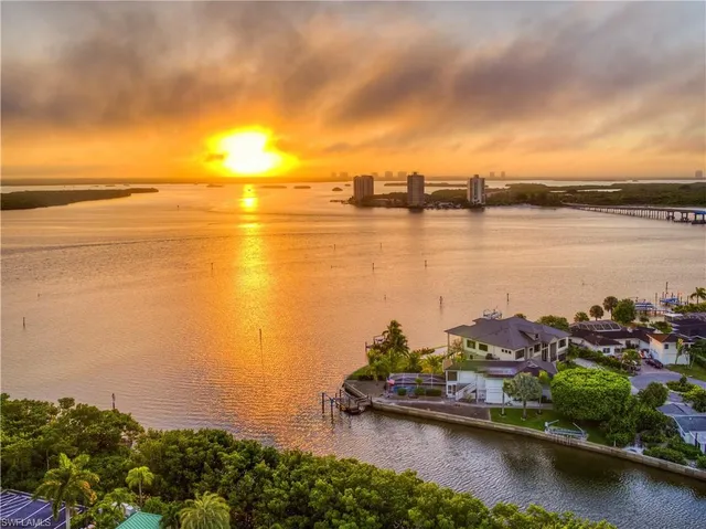 $2,525,000 | 4142 Bay Beach Lane, Unit 1002, Fort Myers Beach, FL 33931